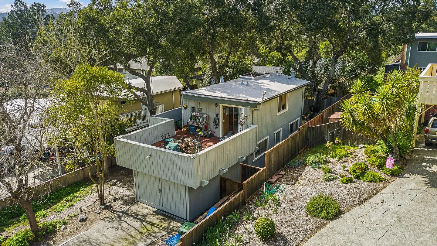 113 Christel Oaks Dr photo 1