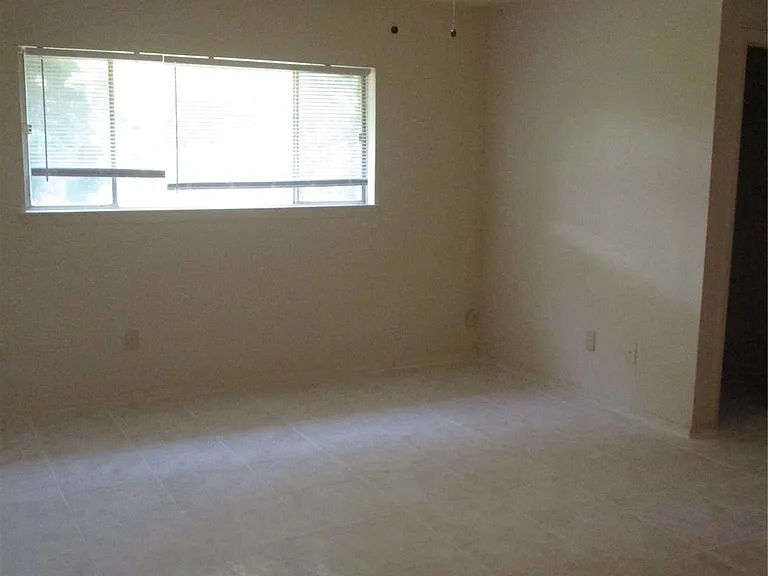 7515 Muirwood Ln — Photo 33