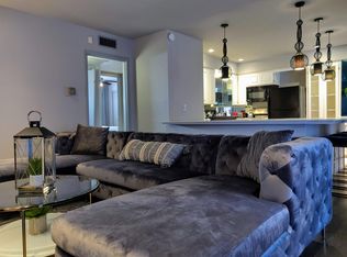 7190 Gaston Ave APT 242, Dallas, TX 75214