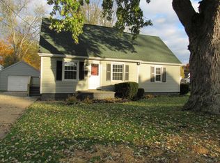 177 28th St NW, Barberton, OH 44203