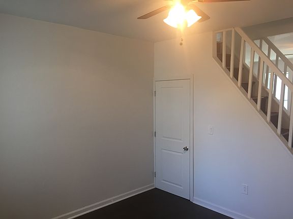 5th image of 2221 E Ann St