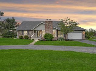 4914 Watkins Rd SW, Pataskala, OH 43062