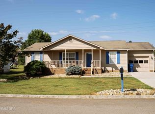 7731 Castlehill Ct, Powell, TN 37849