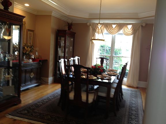2nd image of 598 Straton Chase SE