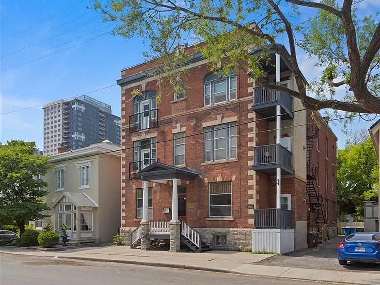 455 Besserer St #6 — Photo 1