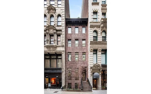 Sold by Douglas Elliman | media 9