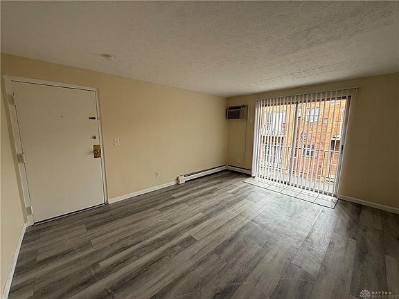 5th image of 3089 McHenry Ave #2f981971c