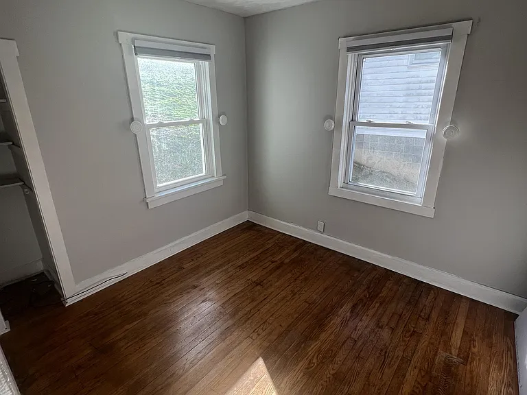 1016 E Brookside Dr — Photo 12