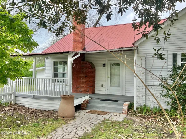 266 Smede St, Hickory, MS 39332