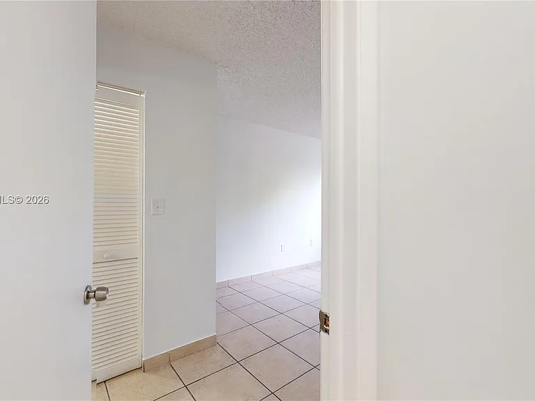 15600 SW 80th St #L-202 — Photo 10
