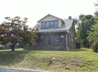 2040 Hill Rd, Perkiomenville, PA 18074