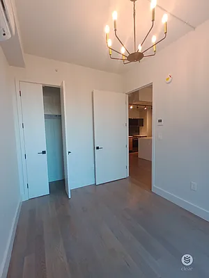 Rented by City Vista Inc | media 10