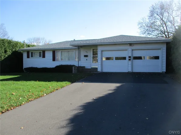 635 Cherry Rd, Syracuse, NY 13219