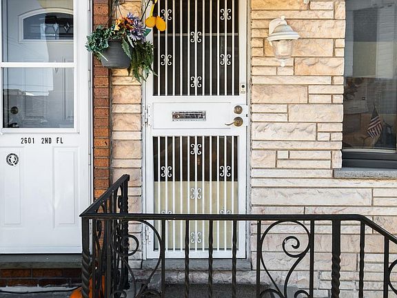 5th image of 2603 S Iseminger St