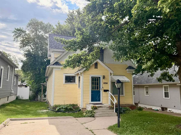 2104 S Lemon St, Sioux City, IA 51106