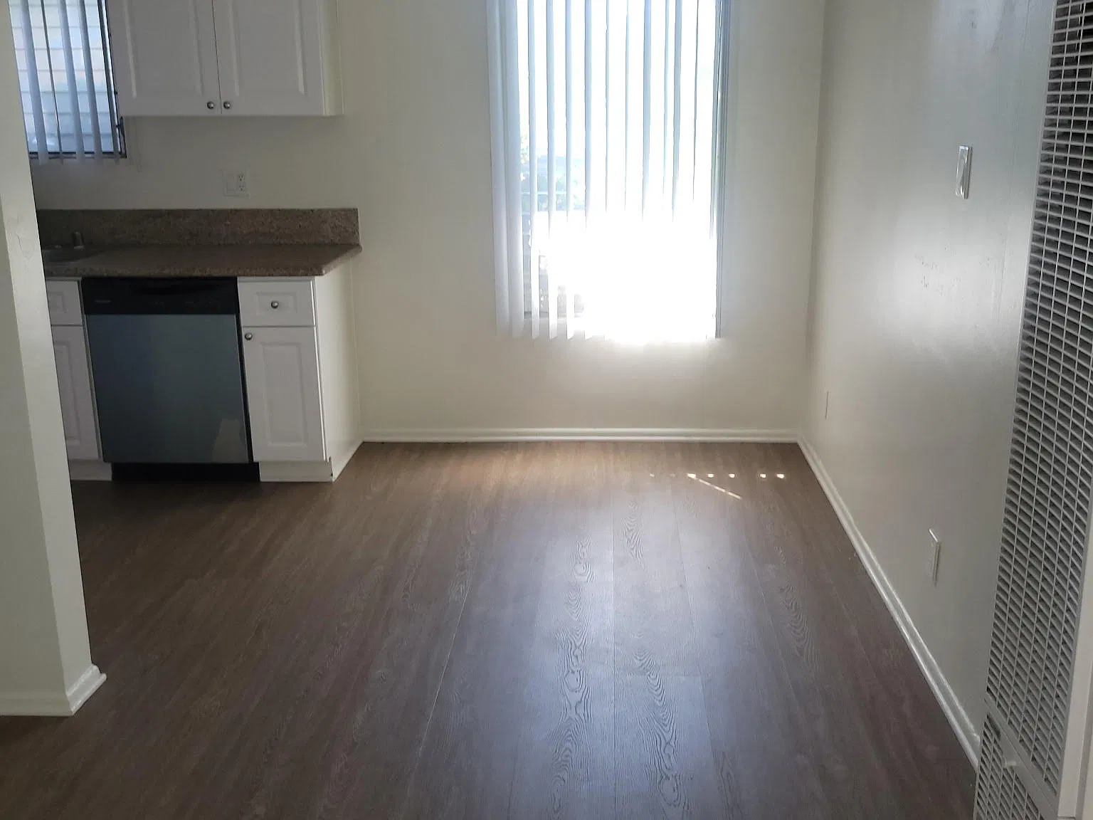 1 bed, 800 sqft, $2,170 — Photo 4