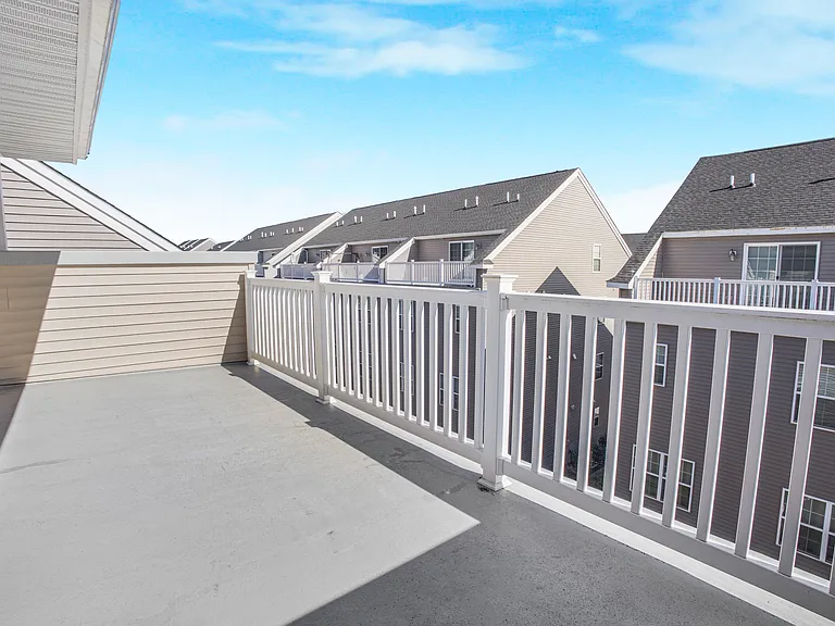 103 Waterside Mews — Photo 14