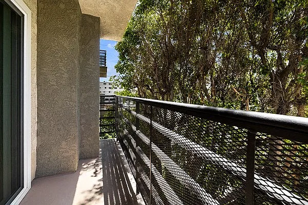 NoHo Gallery — Photo 26