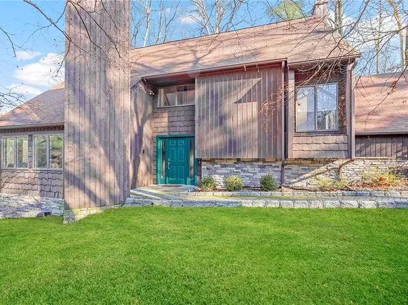 1 Louis Drive, Katonah, NY 10536