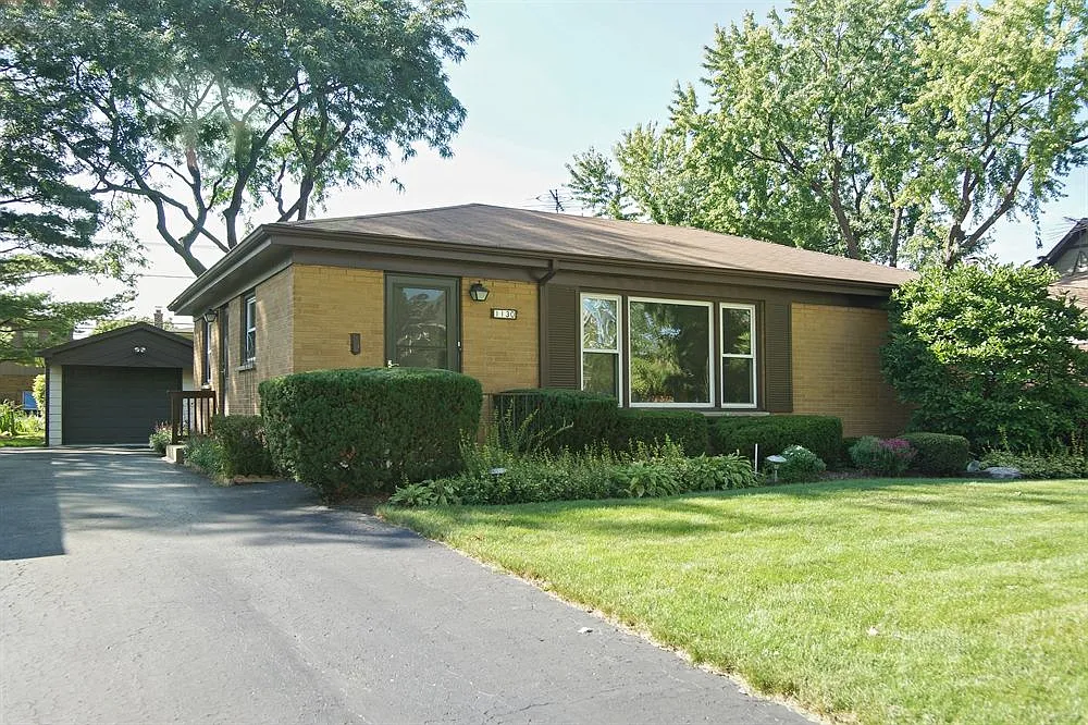 1130 N Walnut Ave photo 1