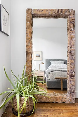 Sold by Compass | media 6