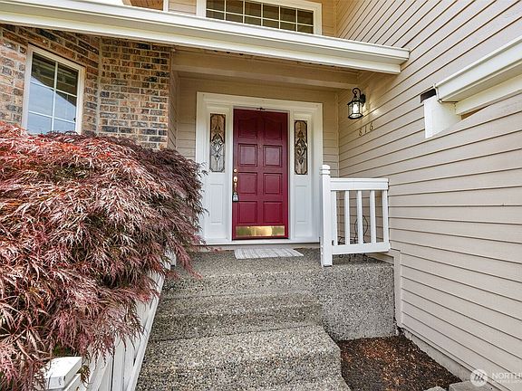 4th image of 816 Aloha Place