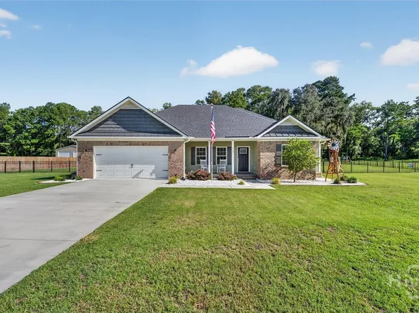 110 Cameron Oaks Drive, Guyton, GA 31312