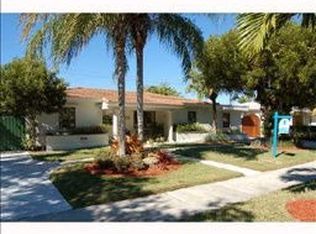 5210 SW 69th Ave, Miami, FL 33155