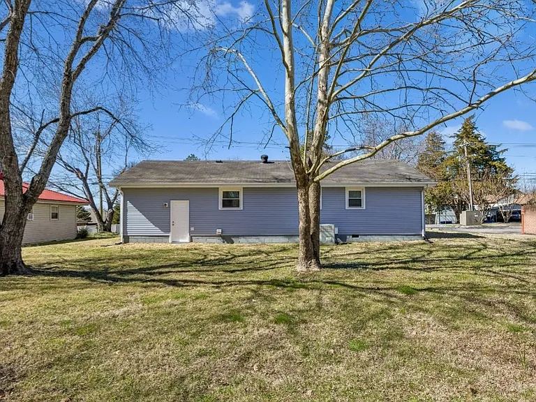 605 Mac St — Photo 14