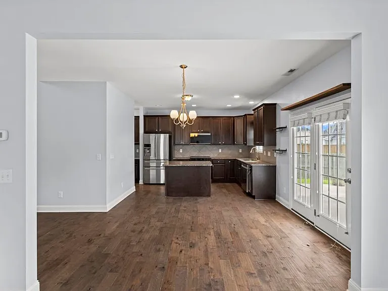 131 Mittams Point Dr — Photo 8
