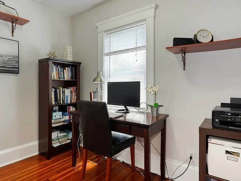 7 Vincent Ave — Photo 20