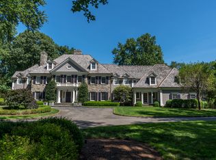 27 Father Peters Ln, New Canaan, CT 06840