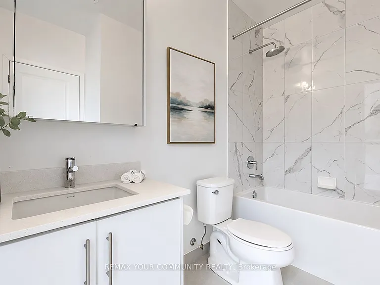 75 Oneida Cres #203 — Photo 8
