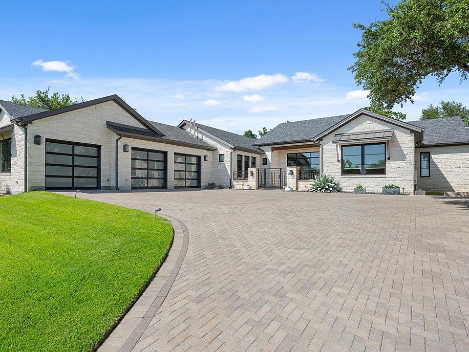 1st image of 309 Highland Spring Ln