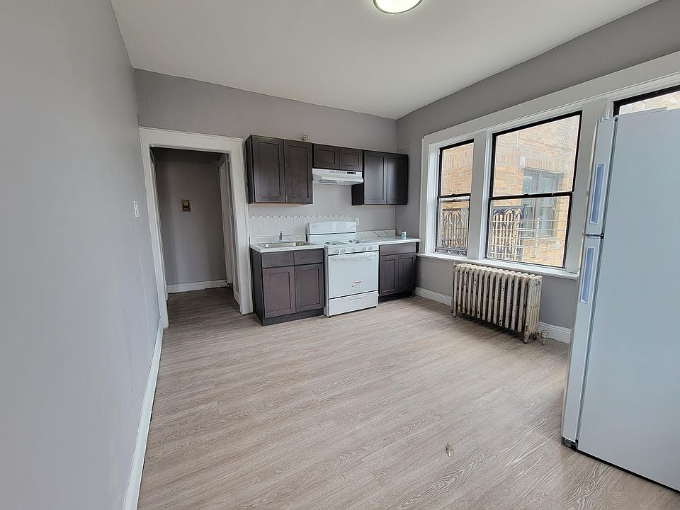 1st image of 645 Summer Ave #46E