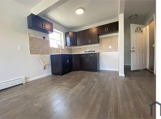 185 Beach 25th St FLOOR 2, Far Rockaway, NY