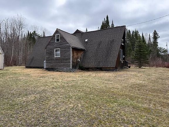 3rd image of 82 Black Water Road