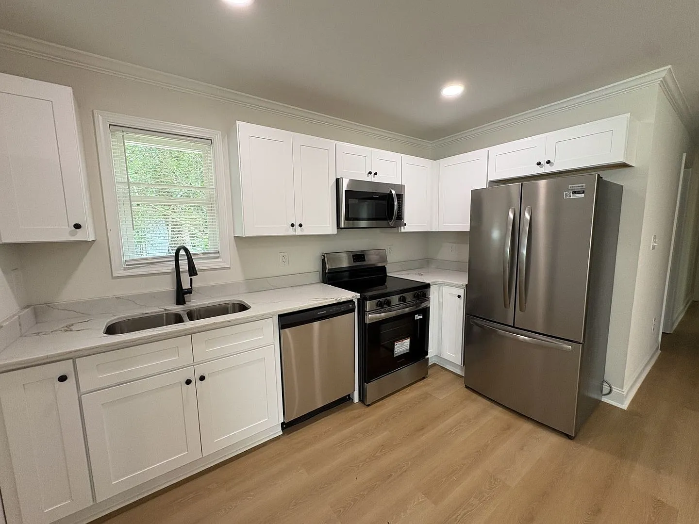 New Construction Available Now!! — Photo 3
