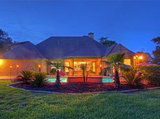 15485 Queen Elizabeth Ct, Montgomery, TX 77316