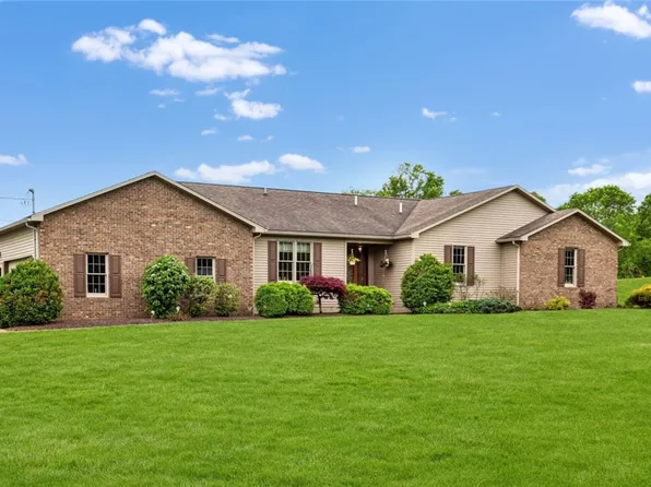244 W Beechwood Rd, Bessemer, PA 16112
