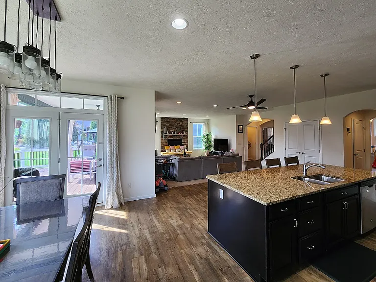 7014 Emerald Bay Ave NW — Photo 13