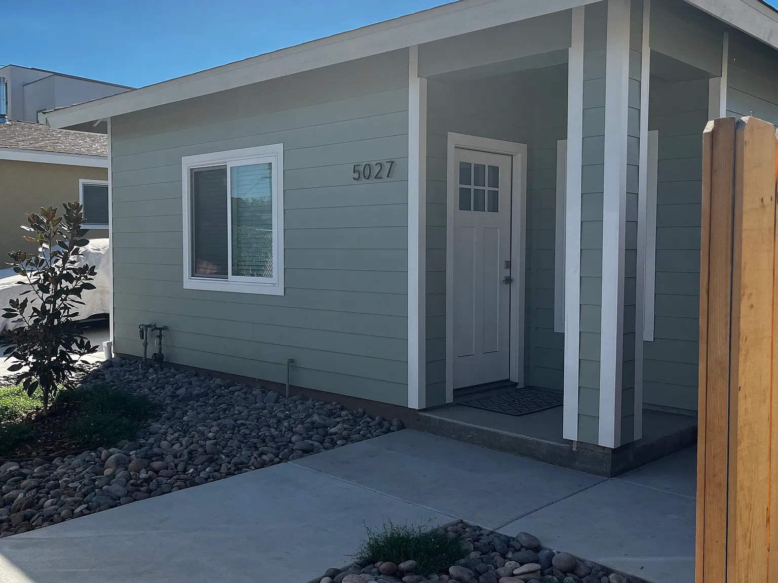 1 bed, 750 sqft, $2,500 — Photo 1