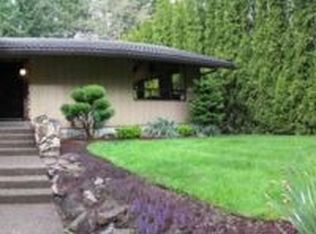 1285 Parkview Ct, Woodburn, OR 97071