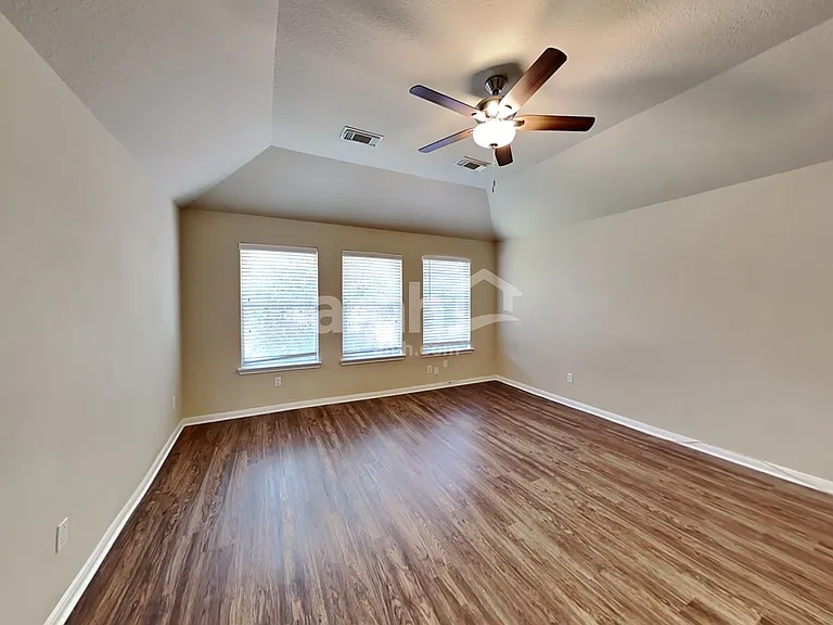 13143 Mills River St — Photo 11