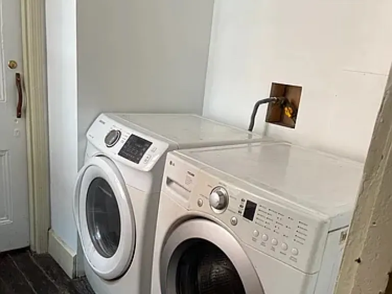 635 N 12th St #3-F — Photo 11
