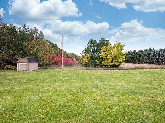 3rd image of 29648 County Road 1