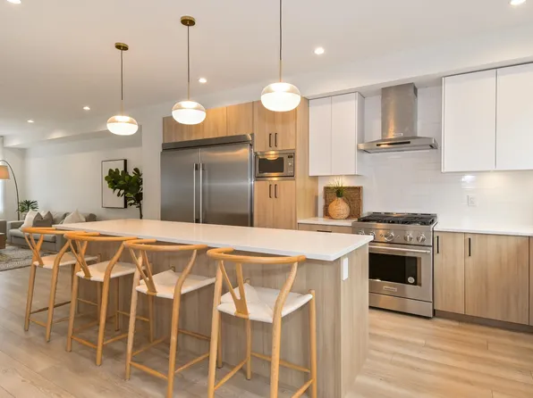 17538 100th Ave #15, Surrey, BC V4N 6X3