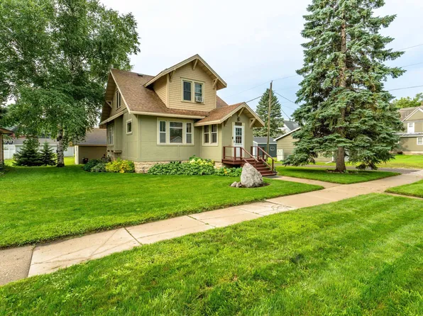 215 W Alcott Ave, Fergus Falls, MN 56537