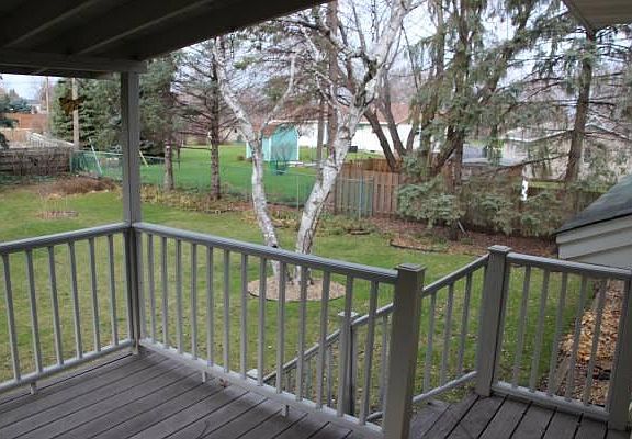 3rd image of 16685 Gladiola Ave