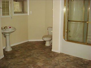5th image of 1171 Gary Ct